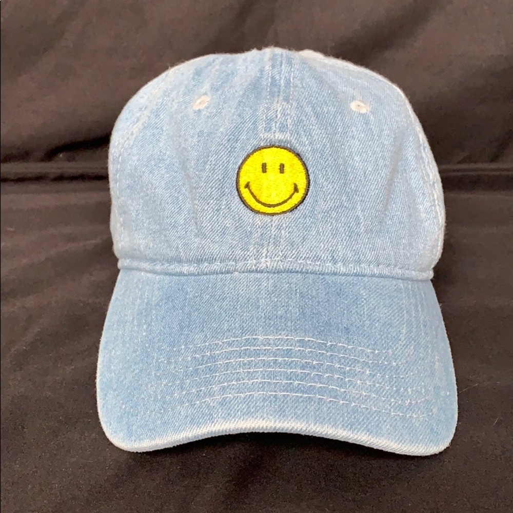 Smiley world baseball cap